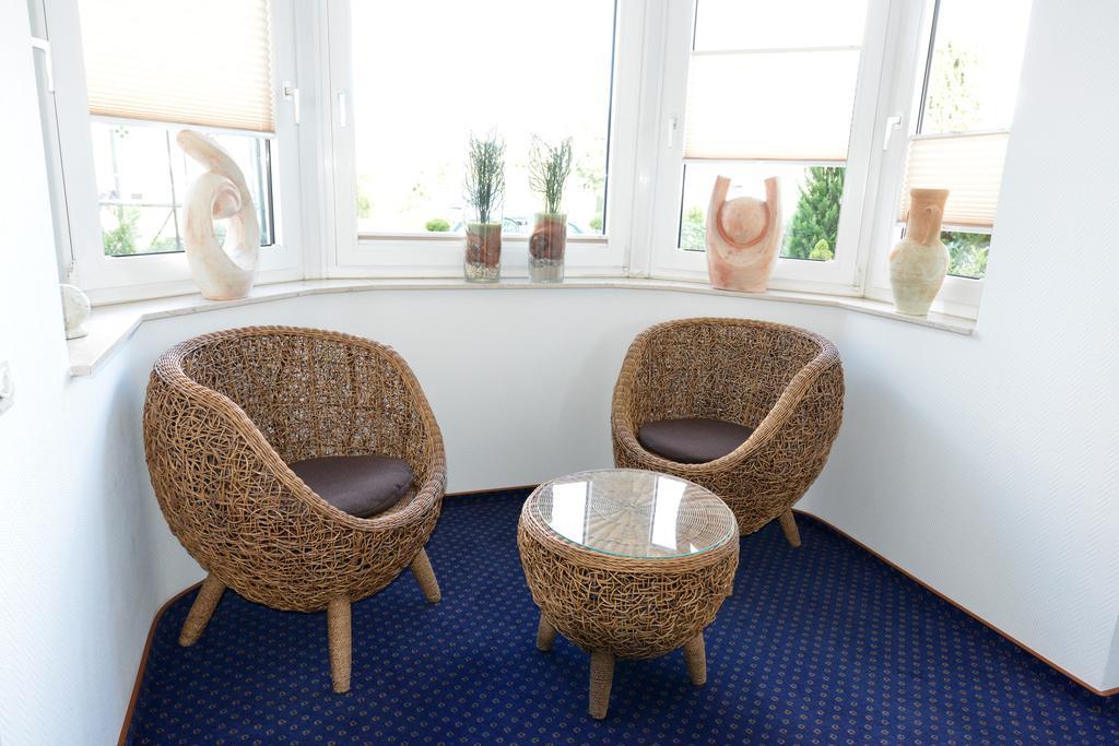 Trollinger Hof Hotel Bad Oeynhausen Bagian luar foto